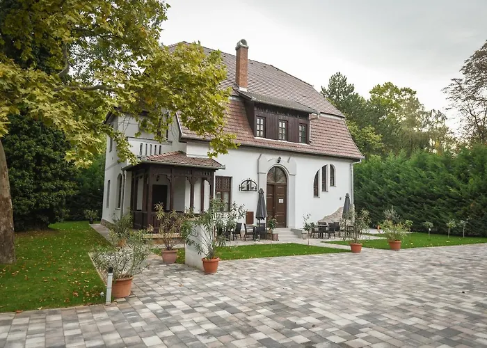 Campana Bed & Breakfast Siófok