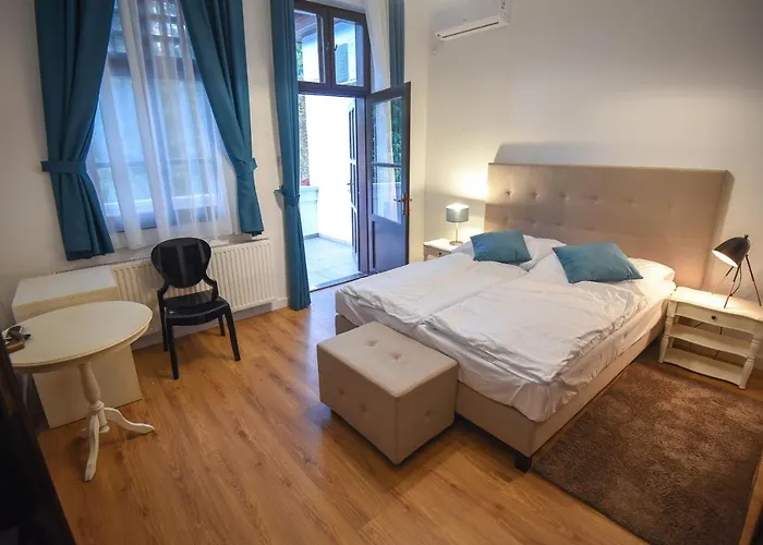 Bed & Breakfast Campana Siófok